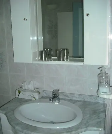 Гостевой дом Manoir Du Lieu Rocher Saint-Pierre-en-Auge