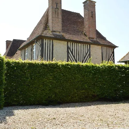 Гостевой дом Manoir Du Lieu Rocher Saint-Pierre-en-Auge