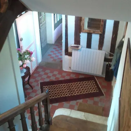 Гостевой дом Manoir Du Lieu Rocher Saint-Pierre-en-Auge