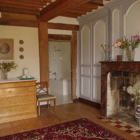 Manoir Du Lieu Rocher Гостевой дом Saint-Pierre-en-Auge